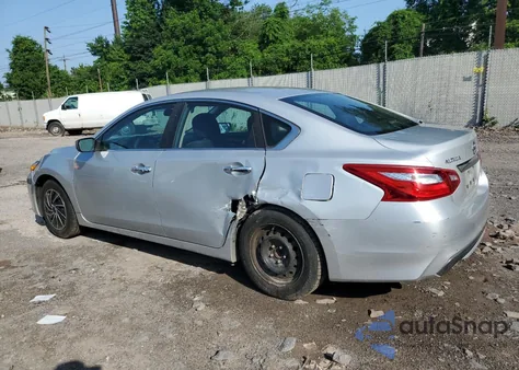 2016 Nissan Altima 2.5 из США, поврежденный, VIN 1N4AL3AP8GC235978